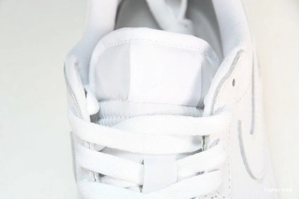 Hyperoad White Low Jordan Golf Retro Triple 1 0818